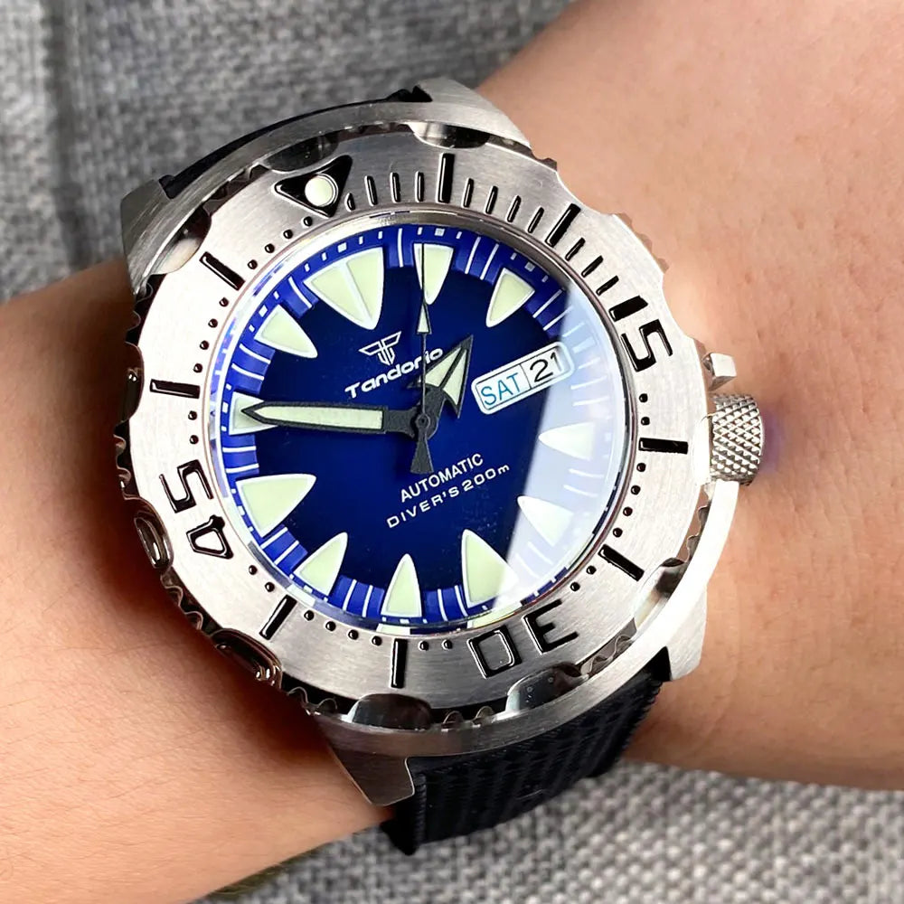 Luminous 42mm 200M Diving AR Sapphire Crystal Monster Orange Dial NH36A Mens Automatic Watch 3.8 o'clock Day Lume Rubber
